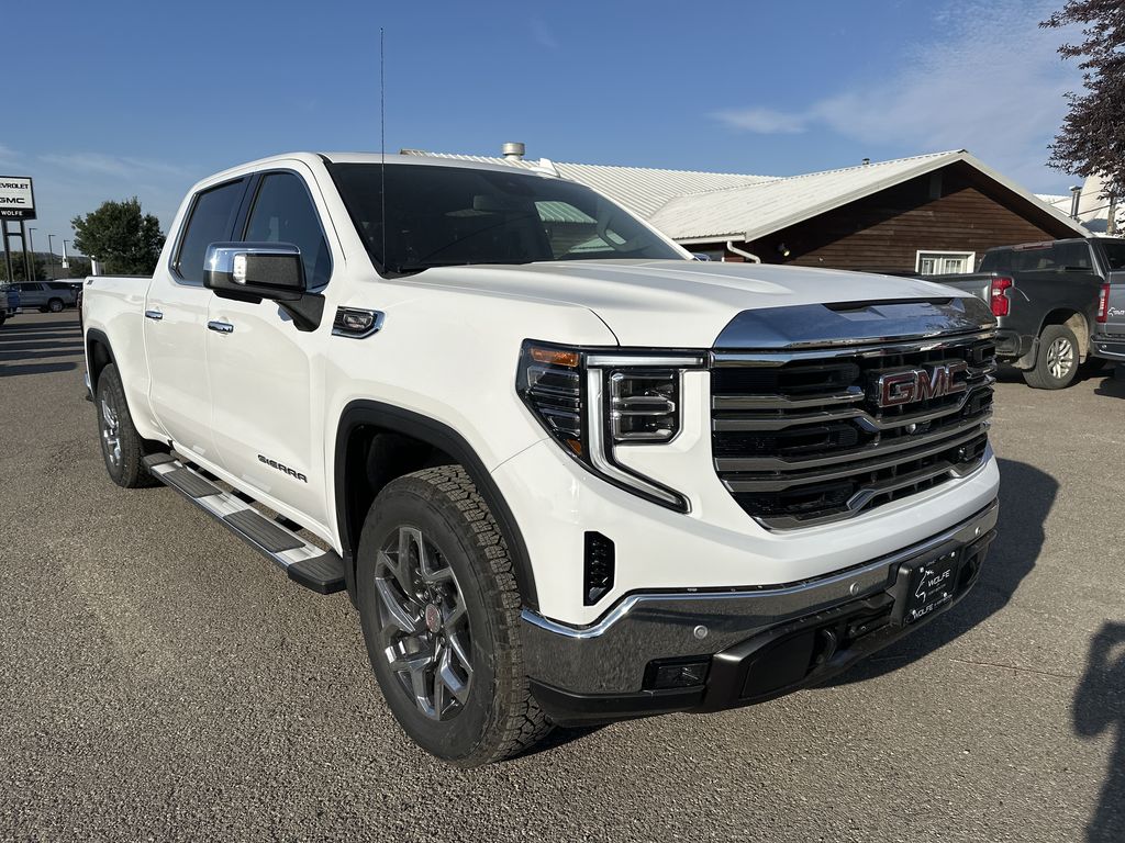 2026 GMC Sierra 1500 SLT's photo
