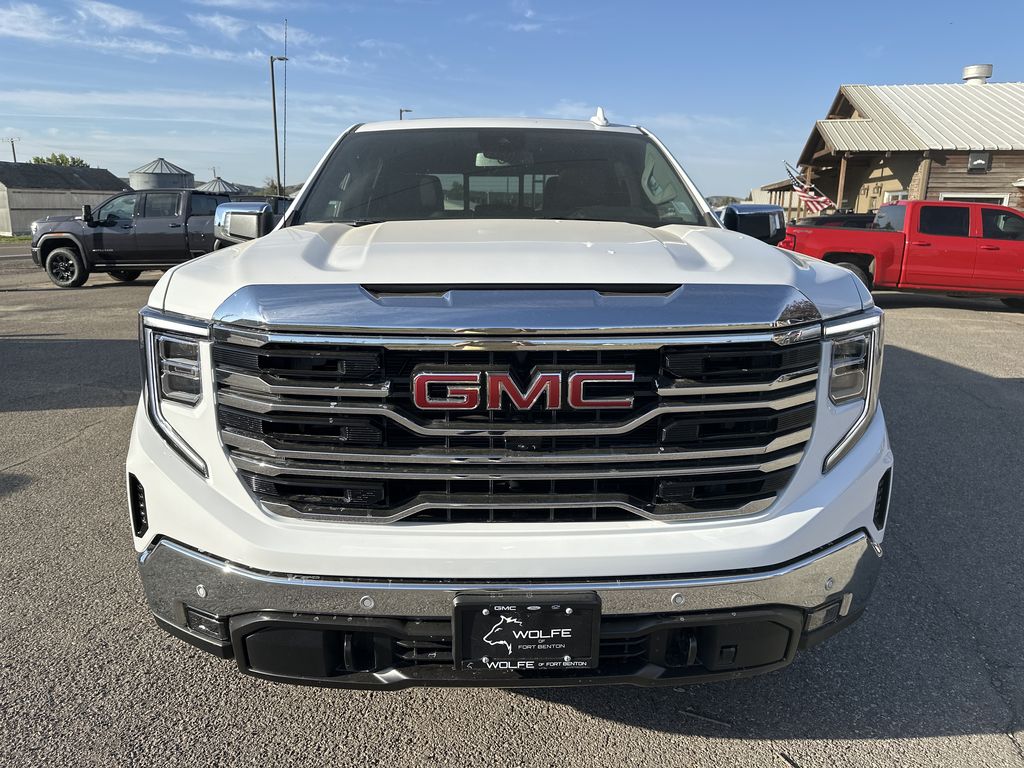 2026 Gmc Sierra 1500 SLT photo 2