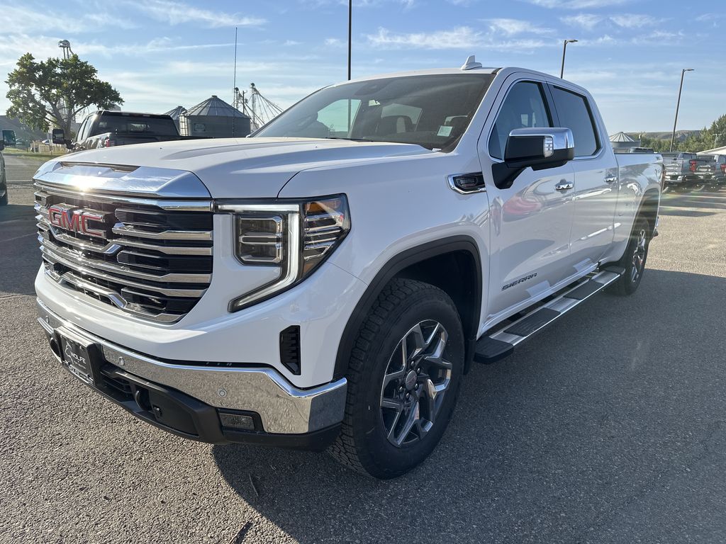 2026 Gmc Sierra 1500 SLT photo 3