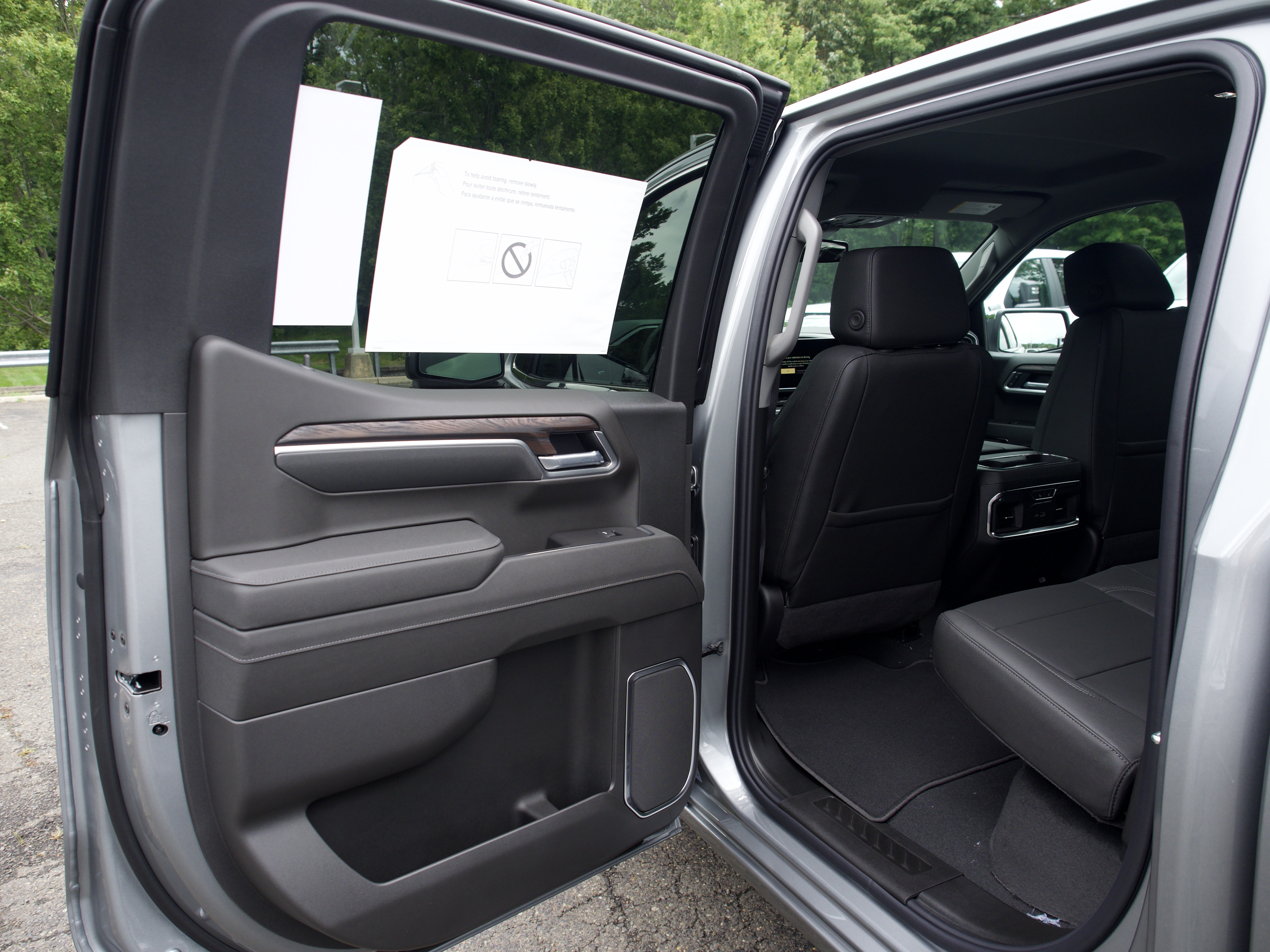 2026 GMC Sierra 1500 SLT - Photo 14