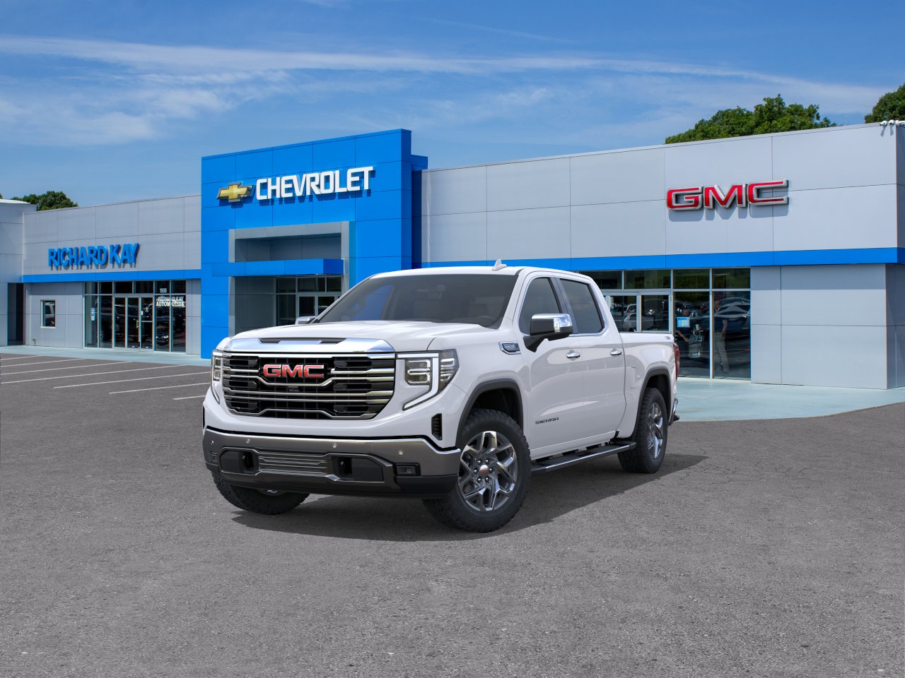 New 2026 Summit White GMC SLT image 32