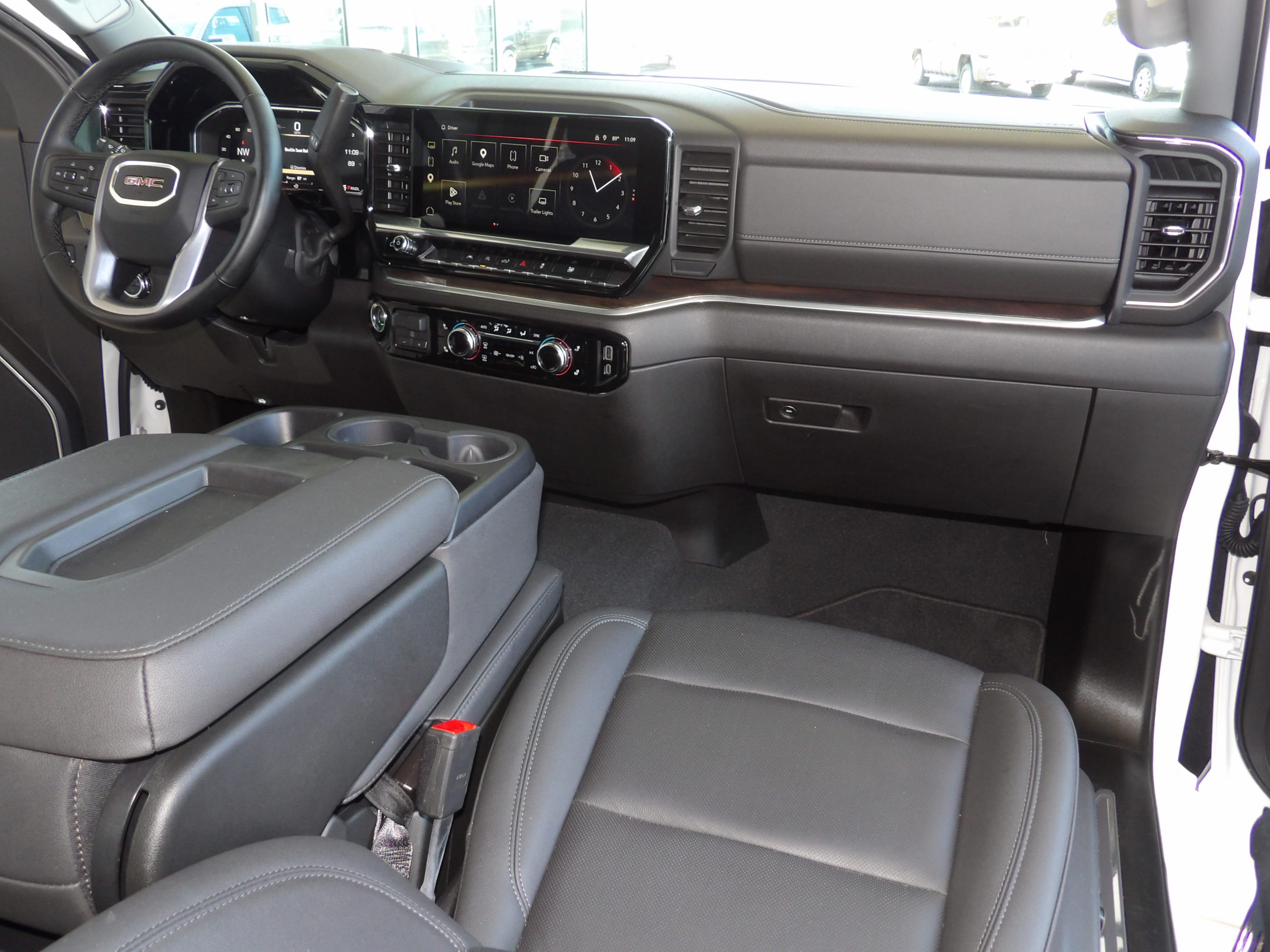 Used 2026 Summit White GMC SLT image 4