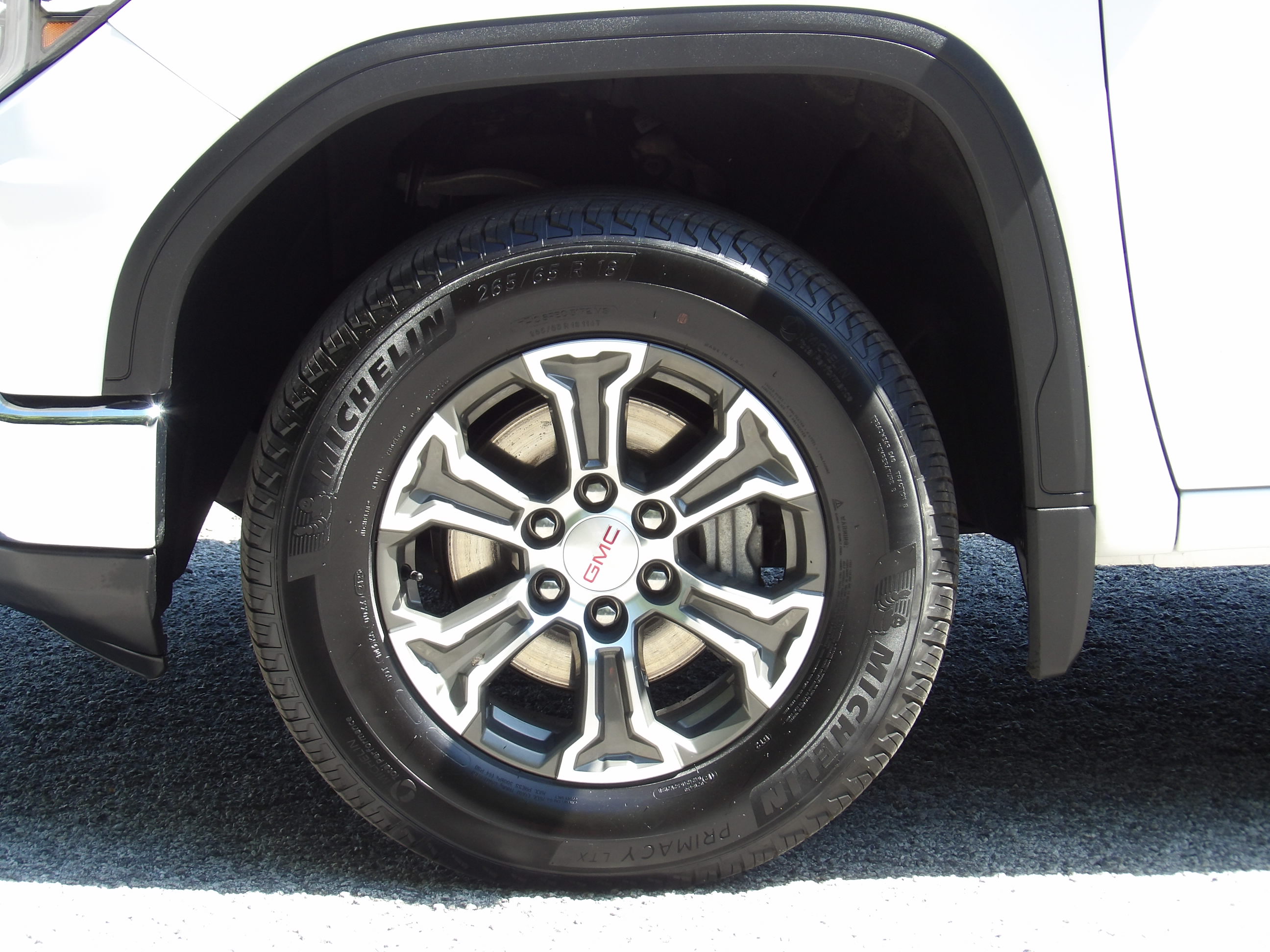Used 2026 Summit White GMC SLT image 8