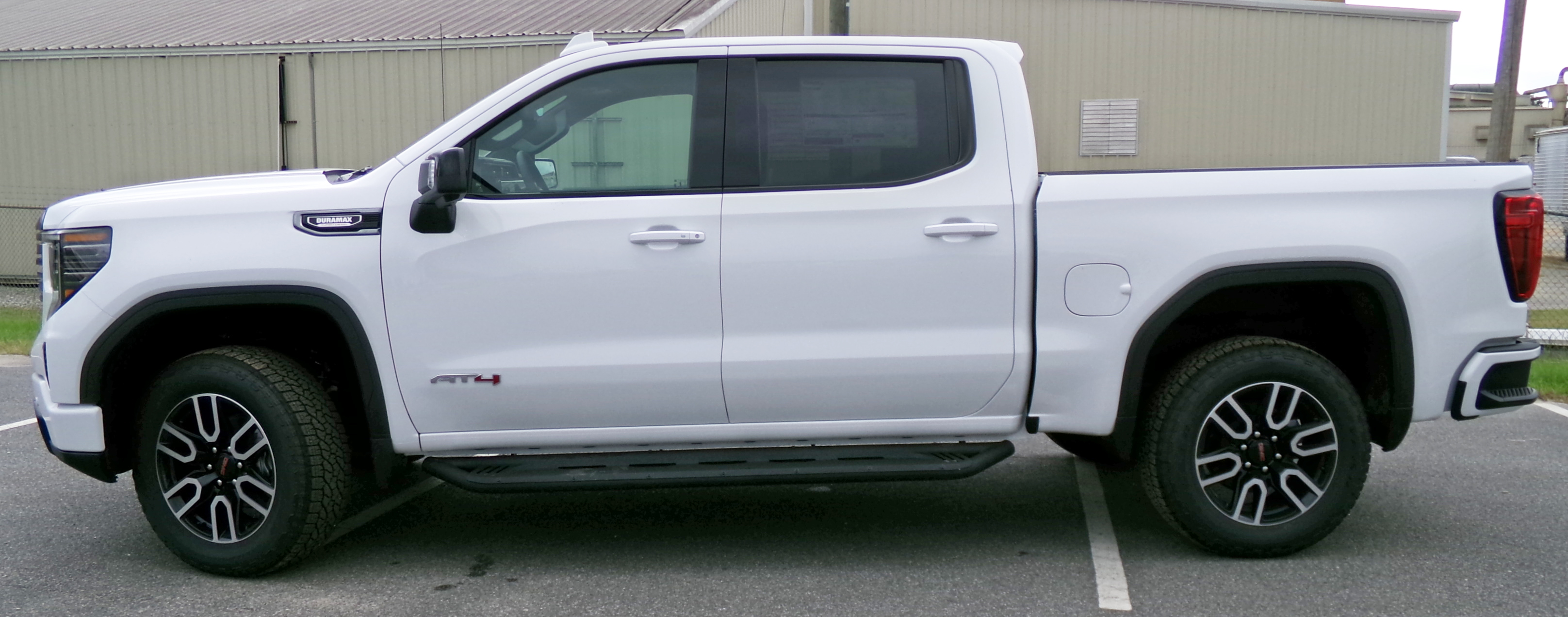 New 2026 Summit White GMC AT4 image 2