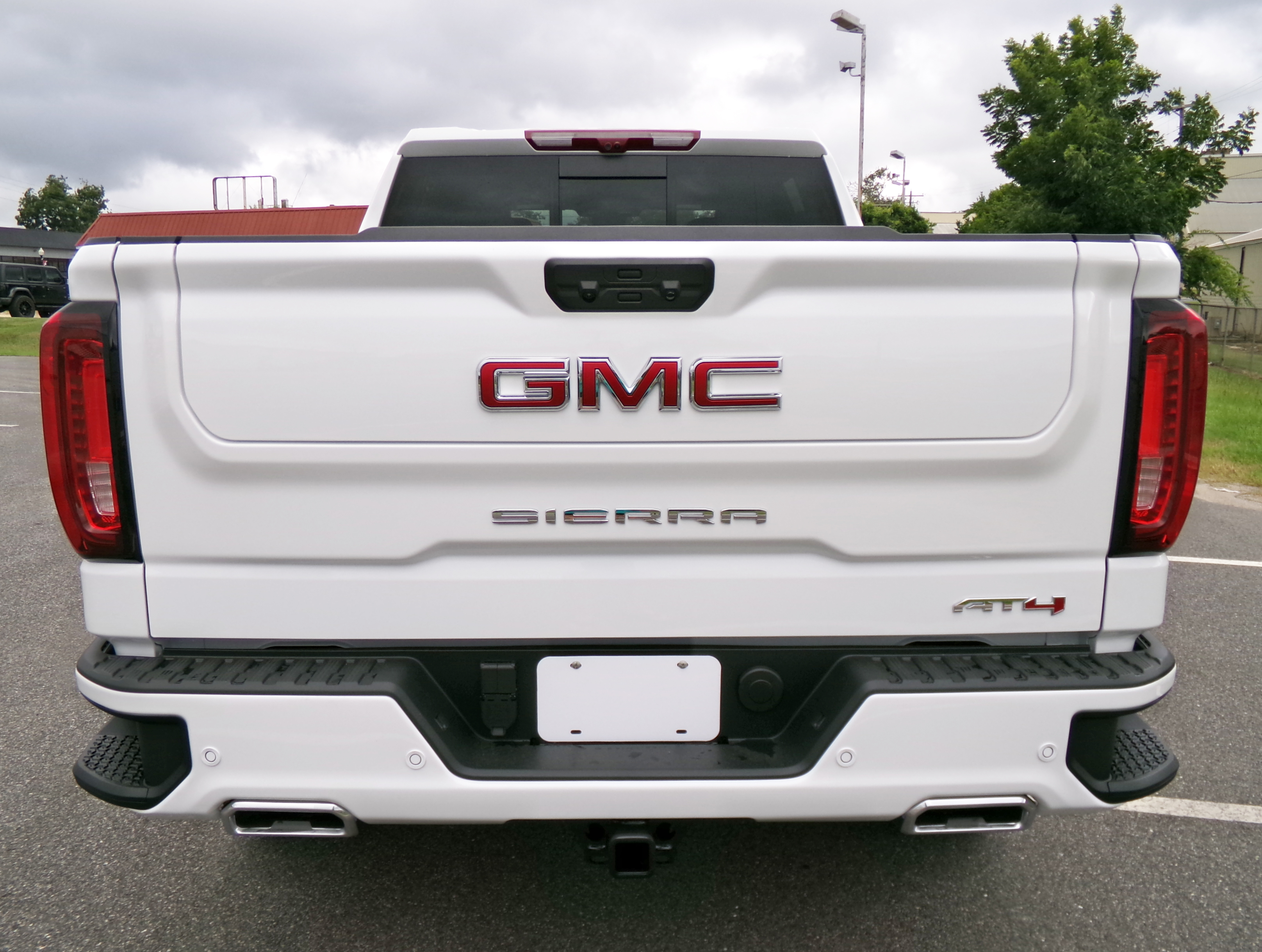 New 2026 Summit White GMC AT4 image 4