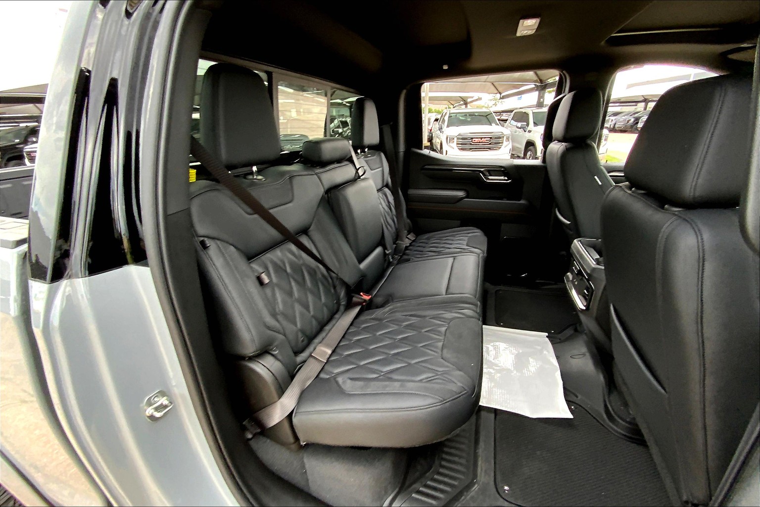 2025 GMC Sierra 1500 AT4 - Photo 24