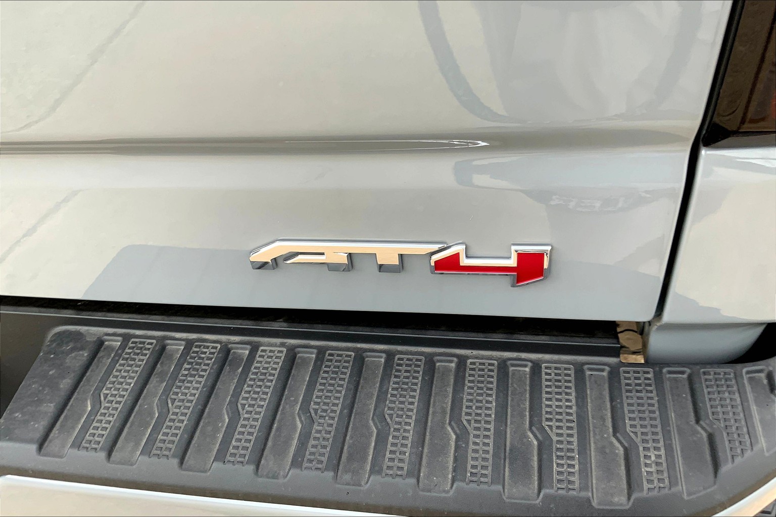 2025 GMC Sierra 1500 AT4 - Photo 12