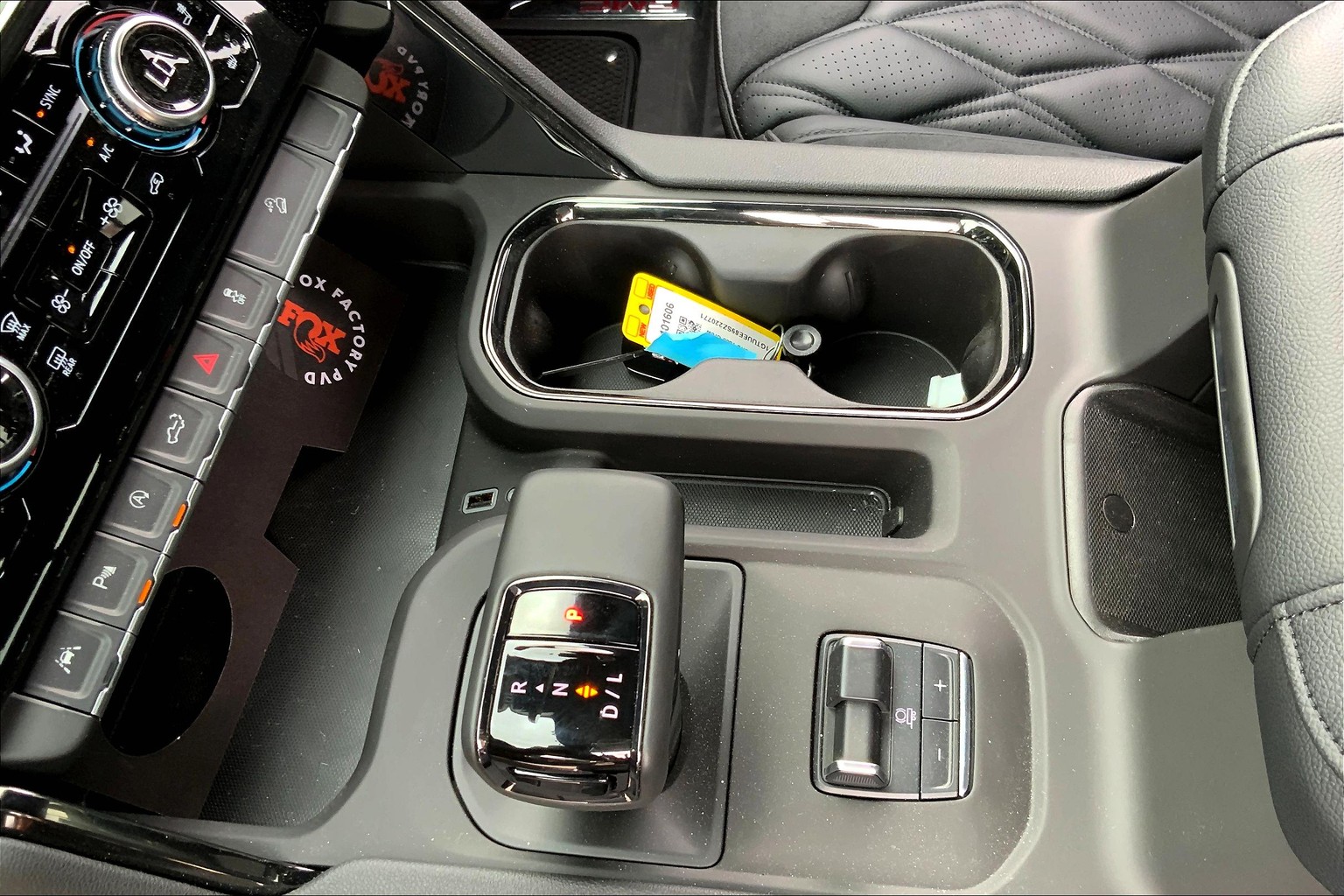 2025 GMC Sierra 1500 AT4 - Photo 19