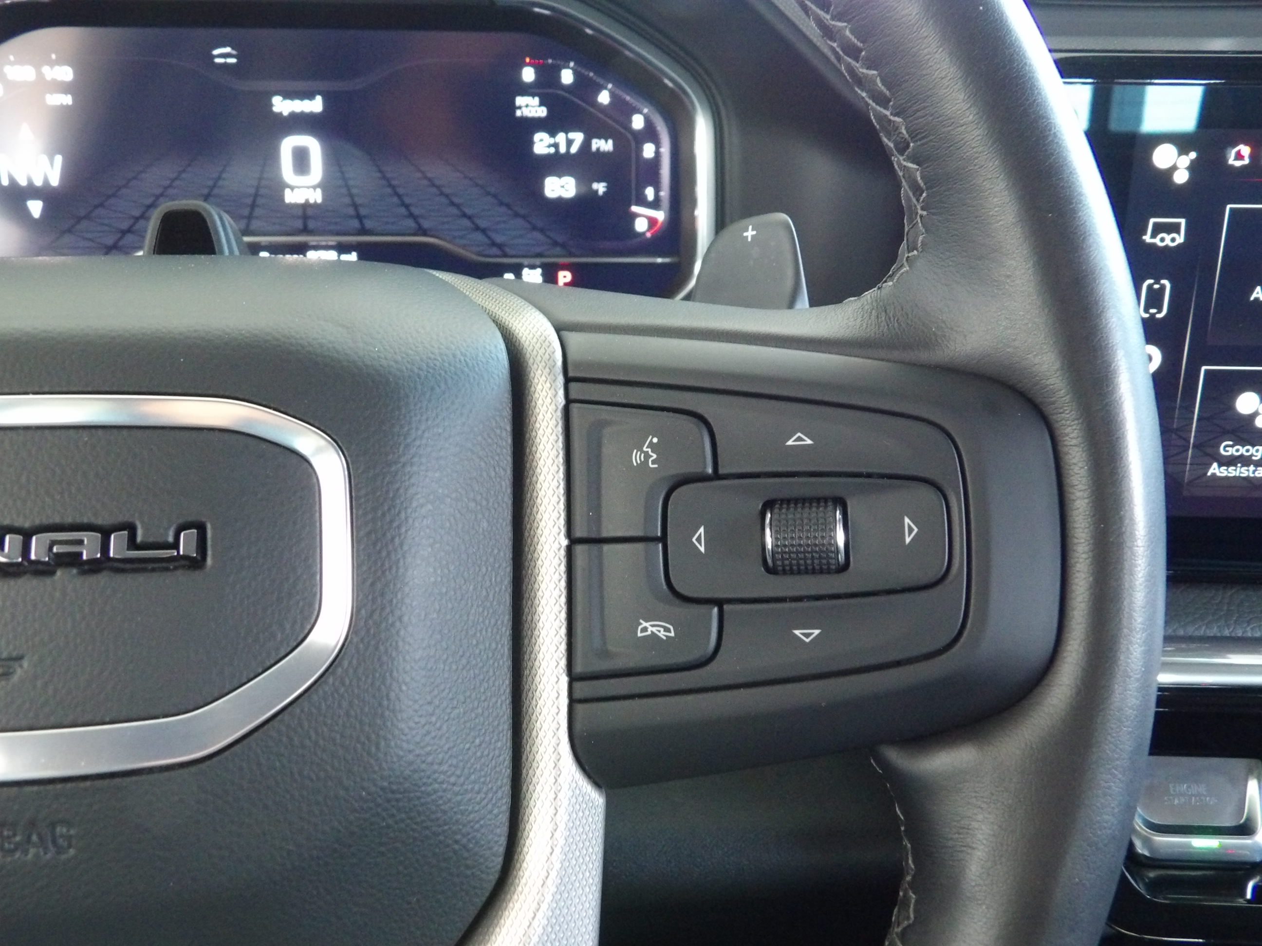 Used 2024 Onyx Black GMC Denali image 33