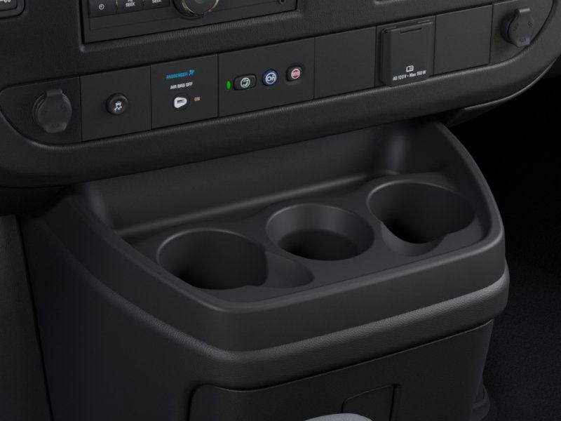 New 2025 Summit White GMC Work Van image 41