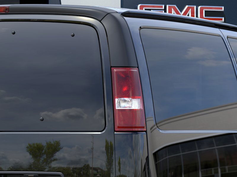 2024 Gmc Savana Cargo 2500 photo 11