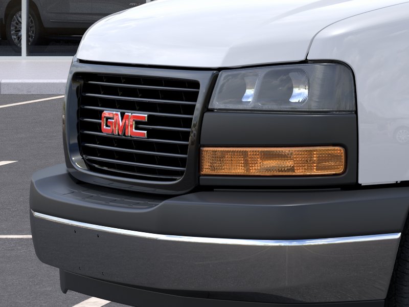 New 2026 Summit White GMC Work Van image 37