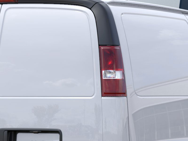 2025 GMC Savana Cargo Work Van - Photo 35