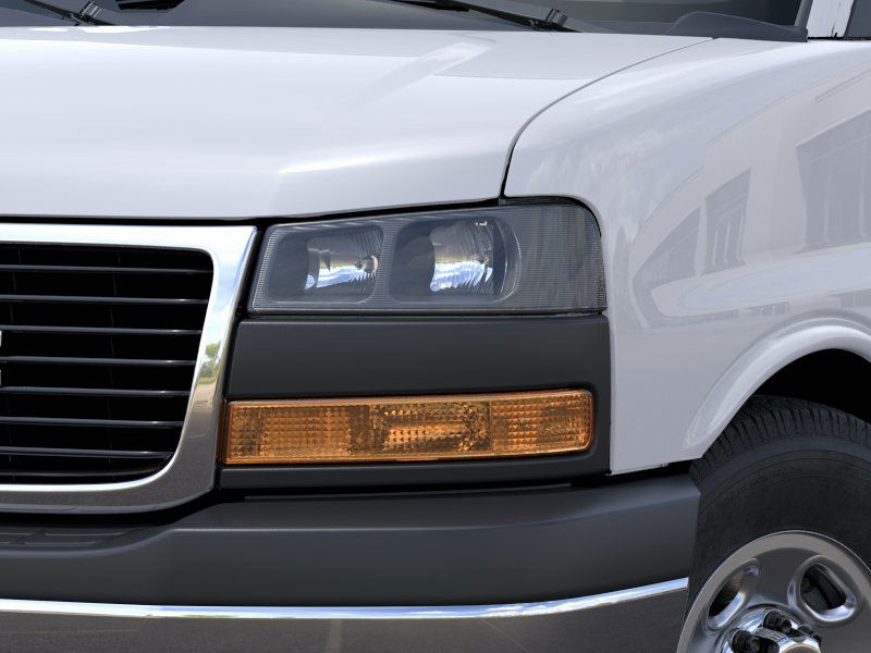 2025 GMC Savana Cargo Work Van - Photo 34
