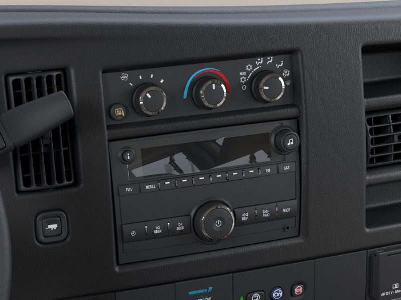 2025 GMC Savana Cargo Work Van - Photo 44