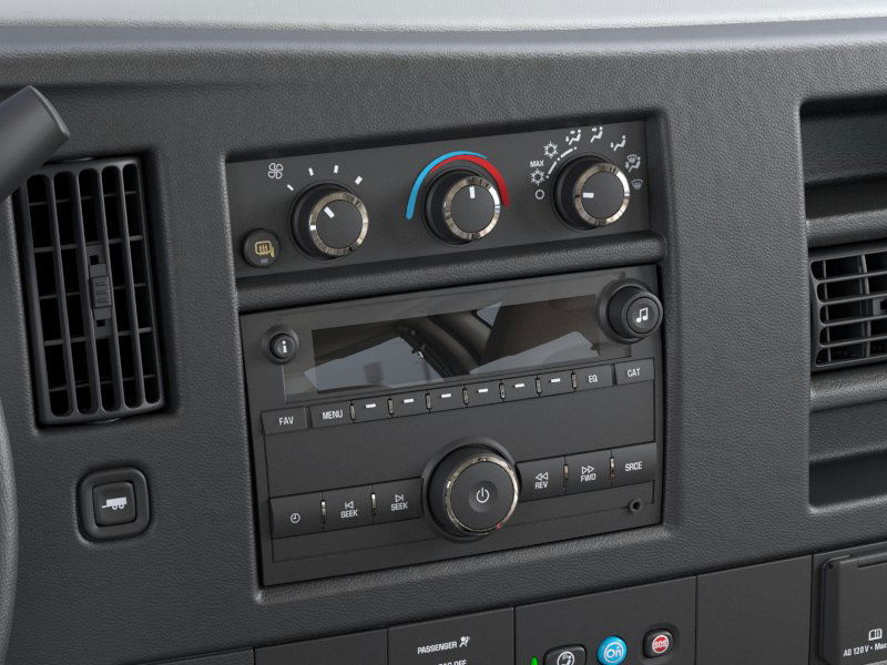 2025 Gmc Savana Cargo 2500 photo 16