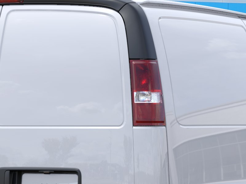 New 2026 Summit White GMC Work Van image 11