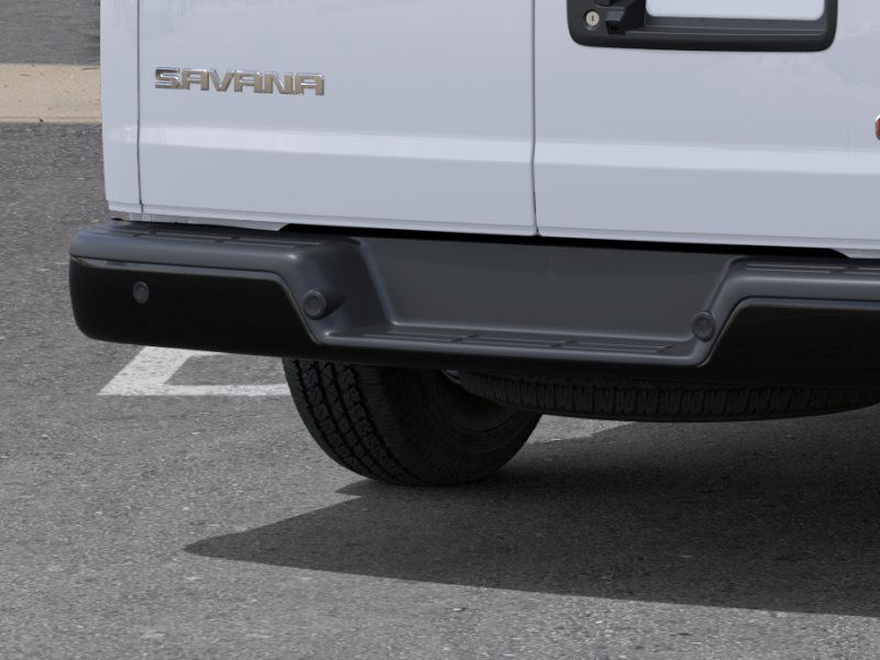 New 2026 Summit White GMC Work Van image 40