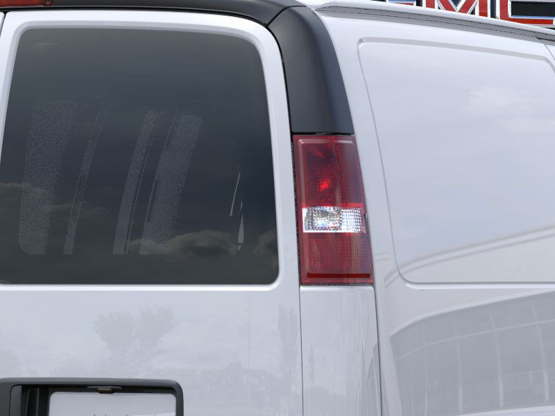2025 GMC Savana Cargo Work Van - Photo 35