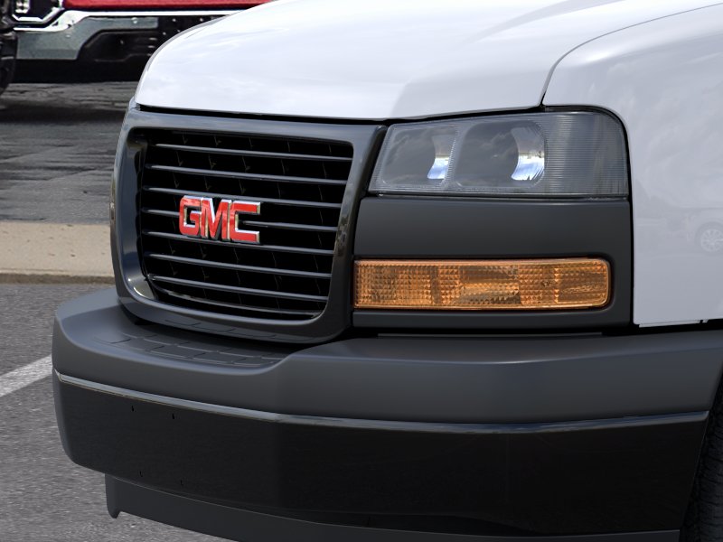 New 2026 Summit White GMC Work Van image 39