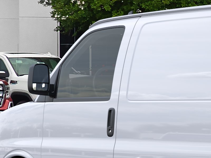 New 2026 Summit White GMC Work Van image 38