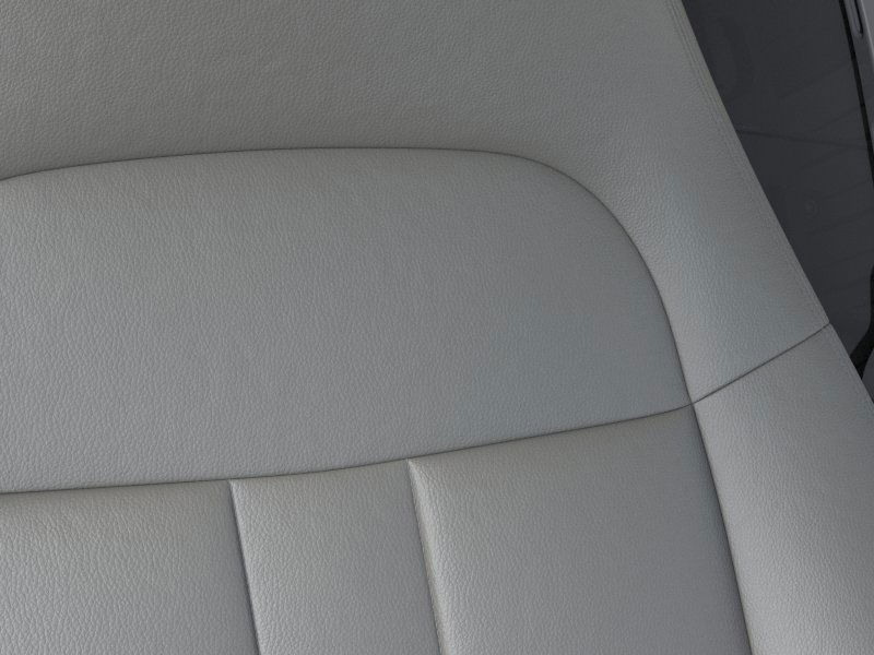 2025 GMC SAVANA - Image 52