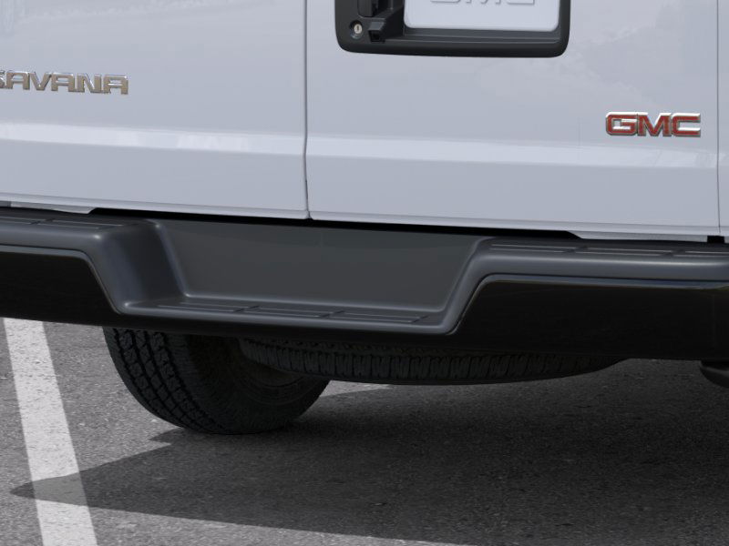 2025 GMC Savana Cargo Work Van - Photo 38
