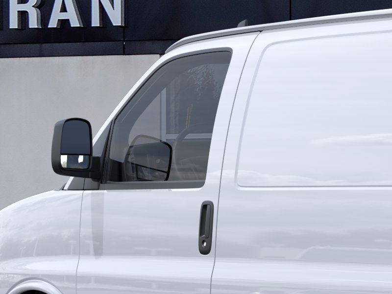 2025 Gmc Savana Cargo 3500 photo 39