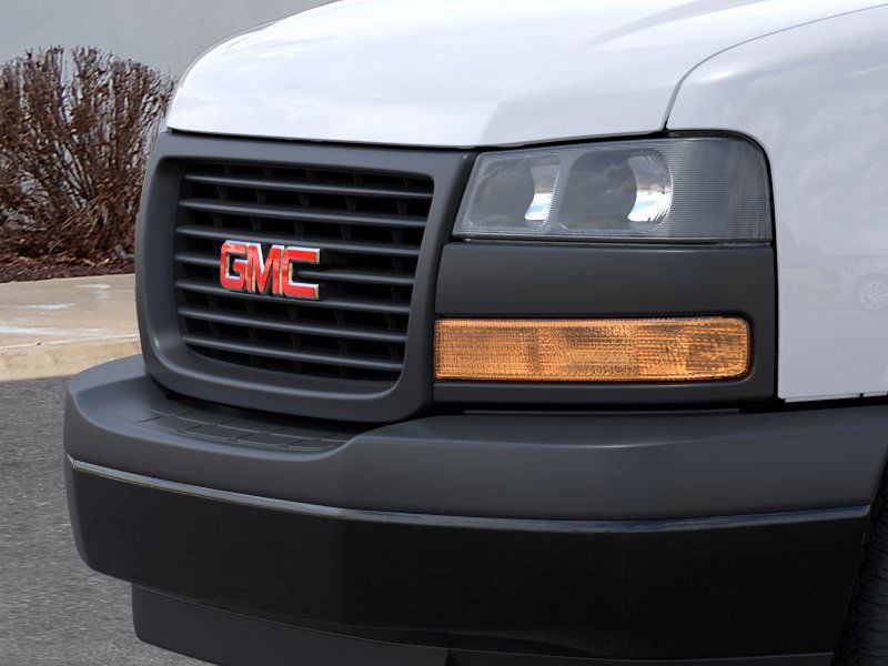2025 Gmc Savana Cargo 3500 photo 40
