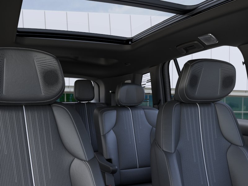 2026 Cadillac VISTIQ Luxury - Photo 48