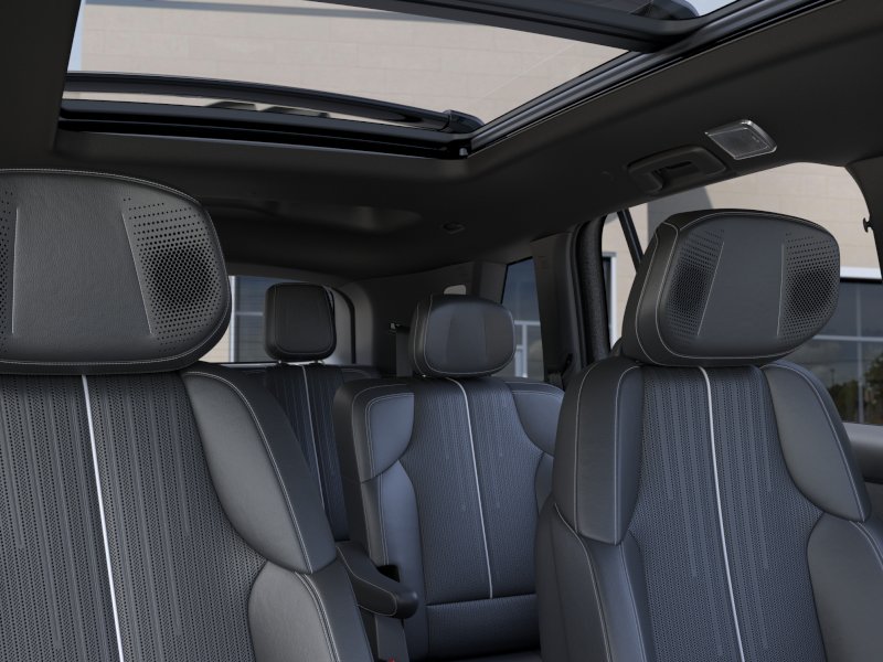2027 Cadillac VISTIQ Luxury - Photo 48