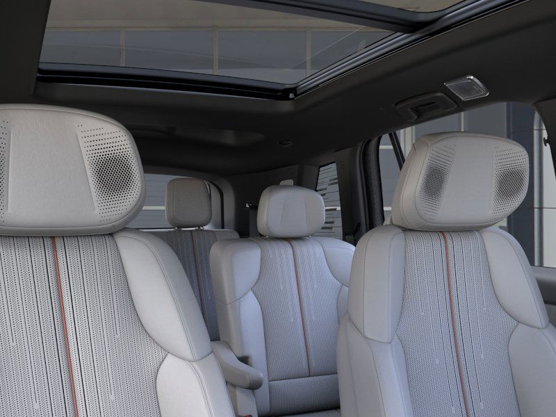 2026 Cadillac VISTIQ Sport - Photo 94