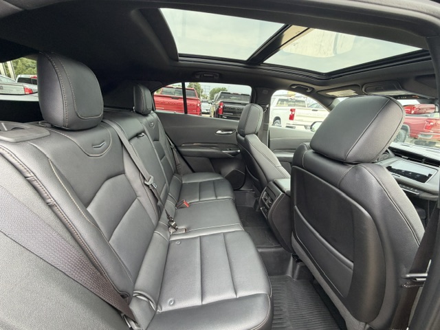 2023 Cadillac XT4 Sport - Photo 10