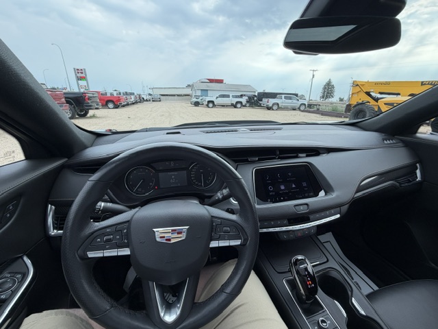 2023 Cadillac XT4 Sport - Photo 14