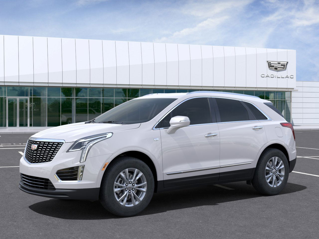 2025 Cadillac XT5 Luxury photo 2