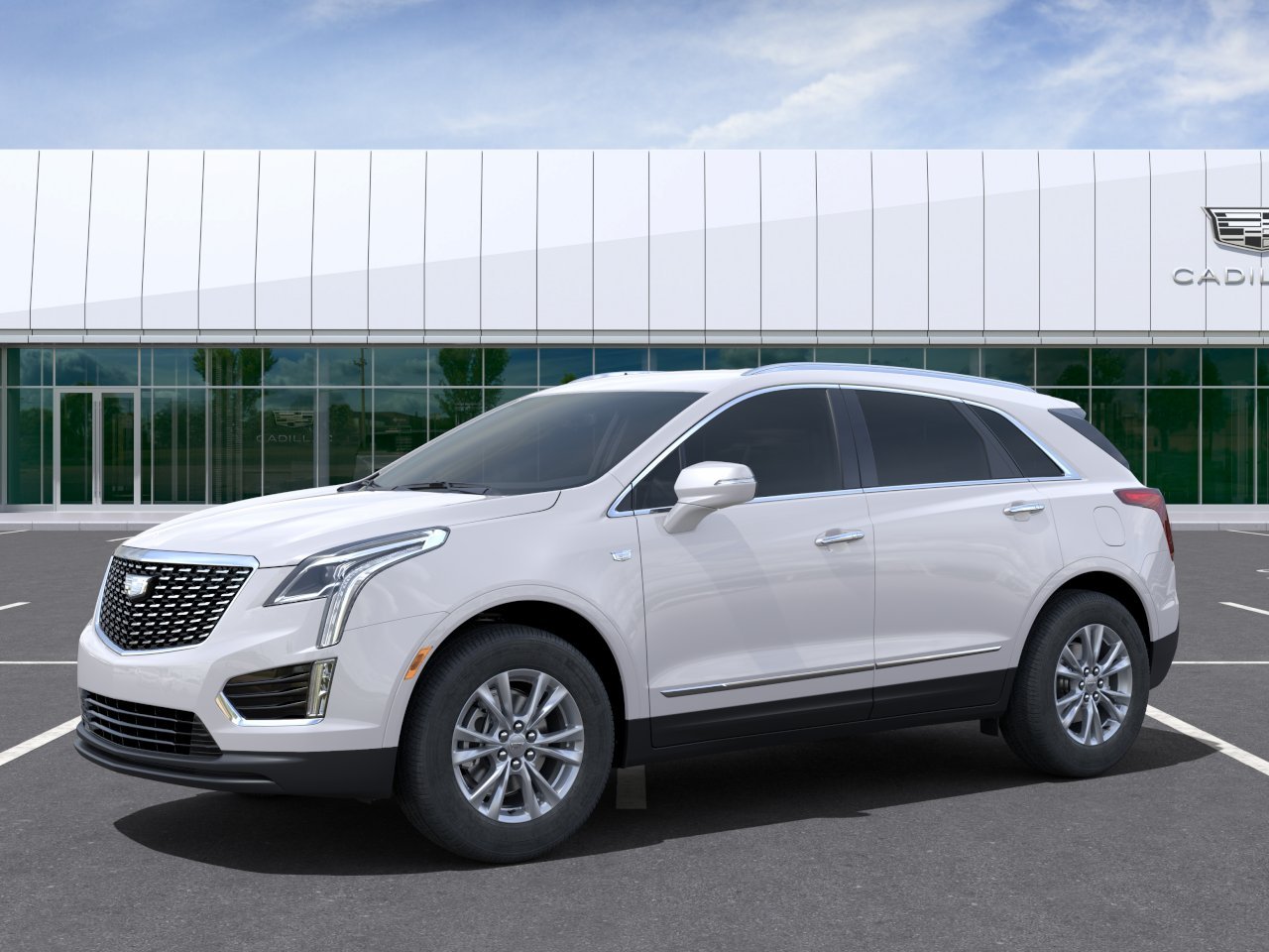 2024 Cadillac XT5 Luxury photo 2