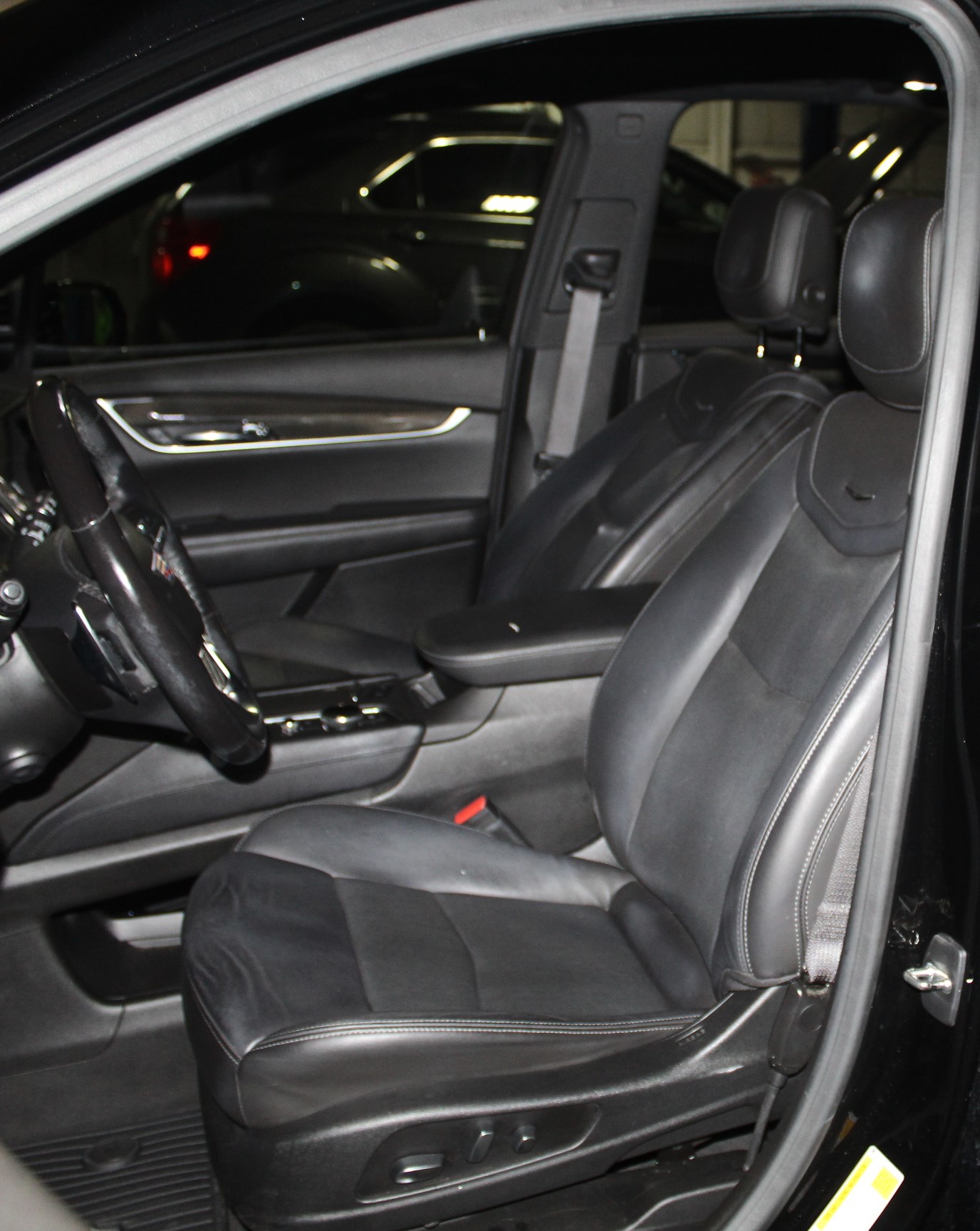 2020 Cadillac XT6 Sport photo 4