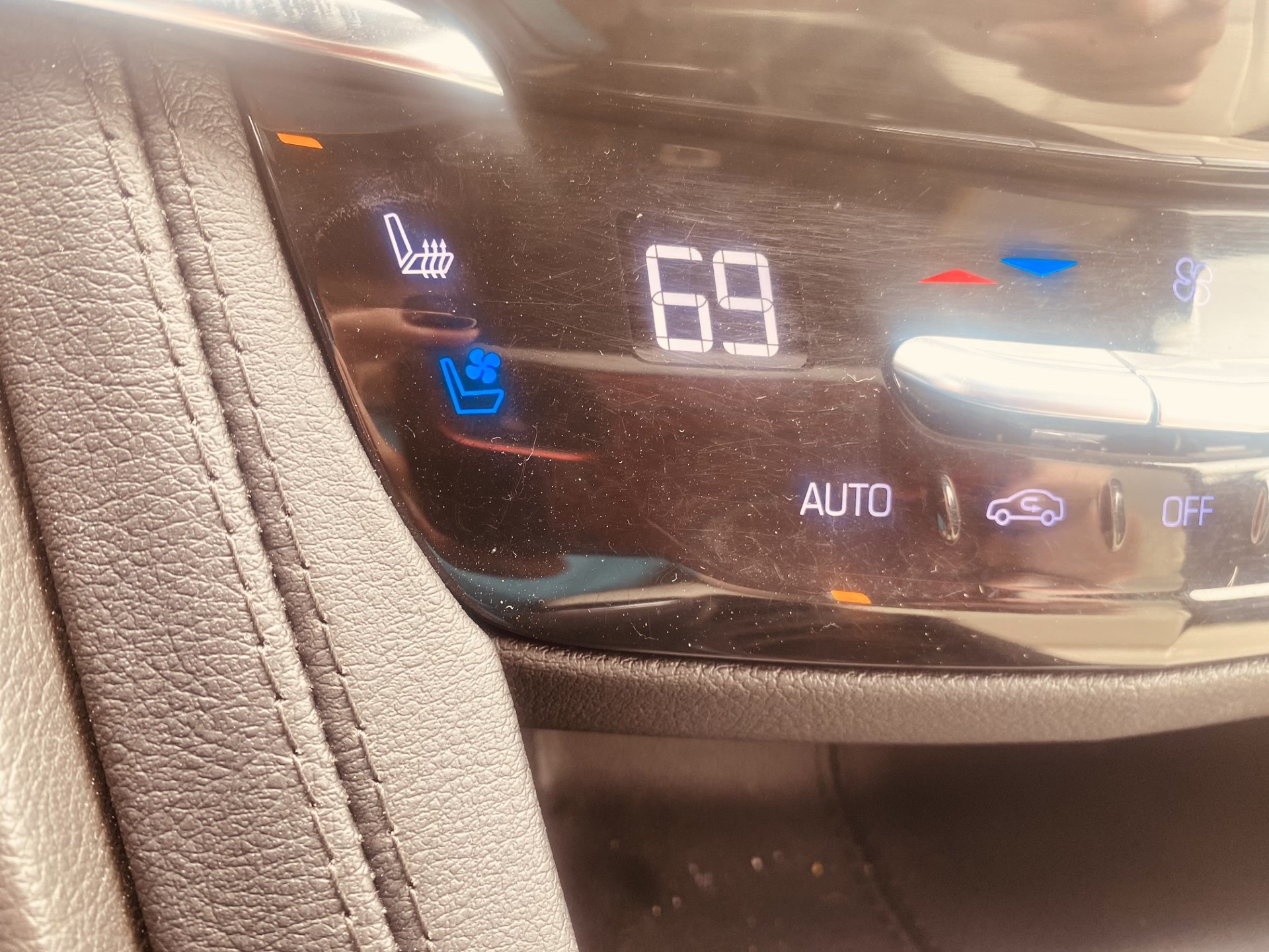 2023 Cadillac XT6 Sport - Photo 24