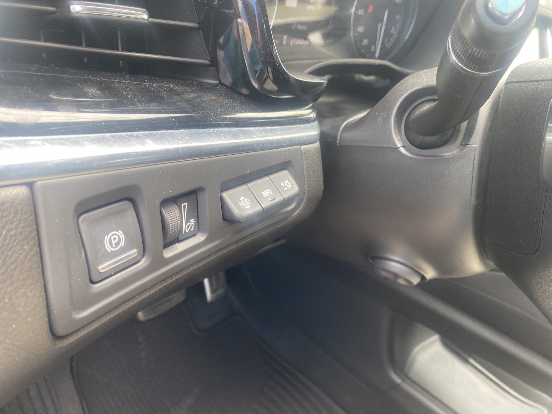 2023 Cadillac XT6 Sport - Photo 17