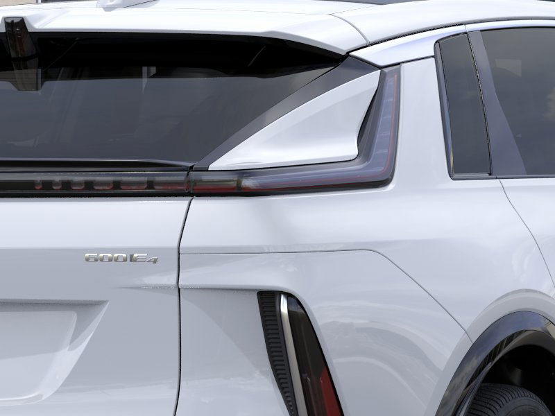 2026 Cadillac Lyriq Luxury photo 9