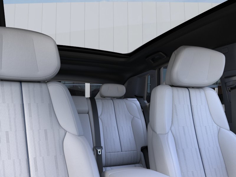 2025 Cadillac LYRIQ Luxury 1 - Photo 25