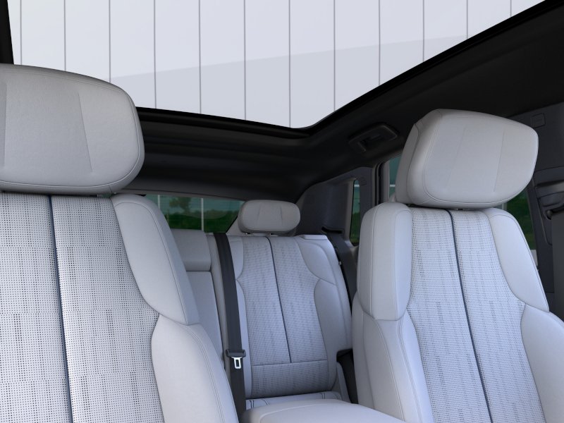 New 2027 Vibrant White Tricoat Cadillac Luxury image 67