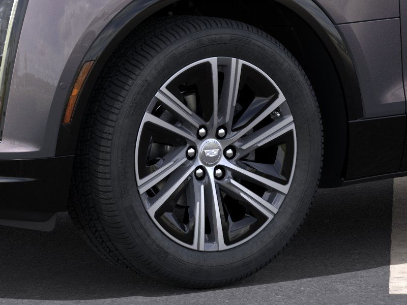 2025 Cadillac Lyriq Luxury photo 6