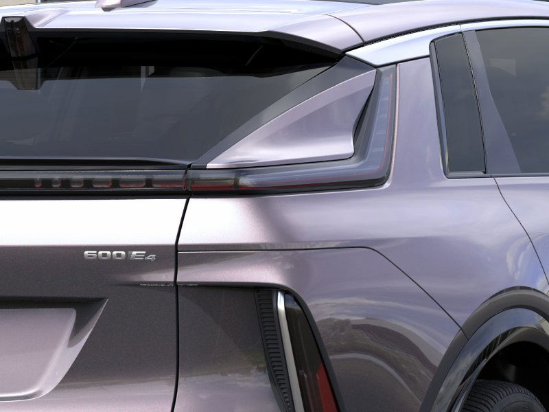 2025 Cadillac Lyriq Luxury photo 8