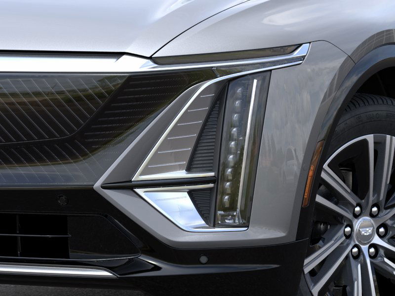 2025 Cadillac Lyriq Luxury photo 9