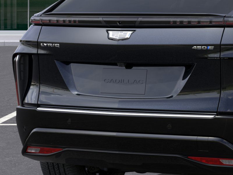 2025 Cadillac Lyriq Luxury photo 14