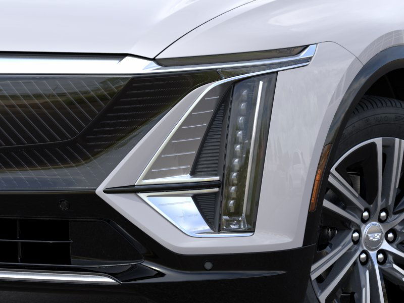 2025 Cadillac Lyriq Luxury photo 42