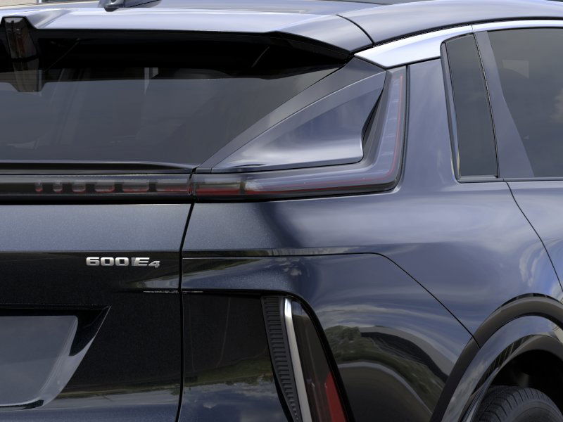 2025 Cadillac Lyriq Luxury photo 11