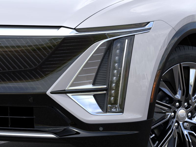 2025 Cadillac Lyriq Luxury photo 35