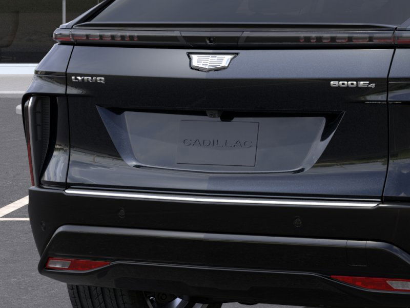 2025 Cadillac Lyriq Luxury photo 14